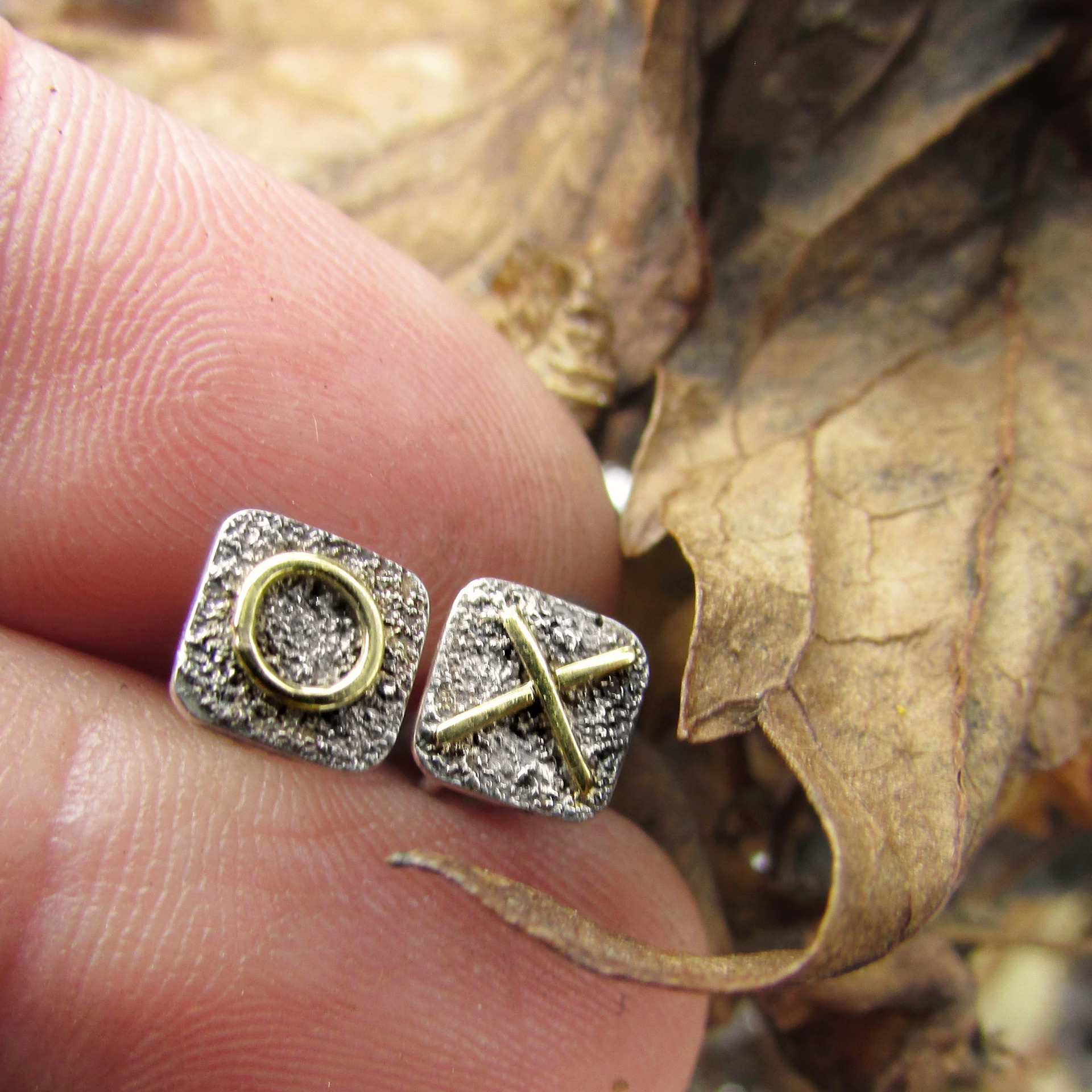 Ručně vyrobený šperk, piškvorky